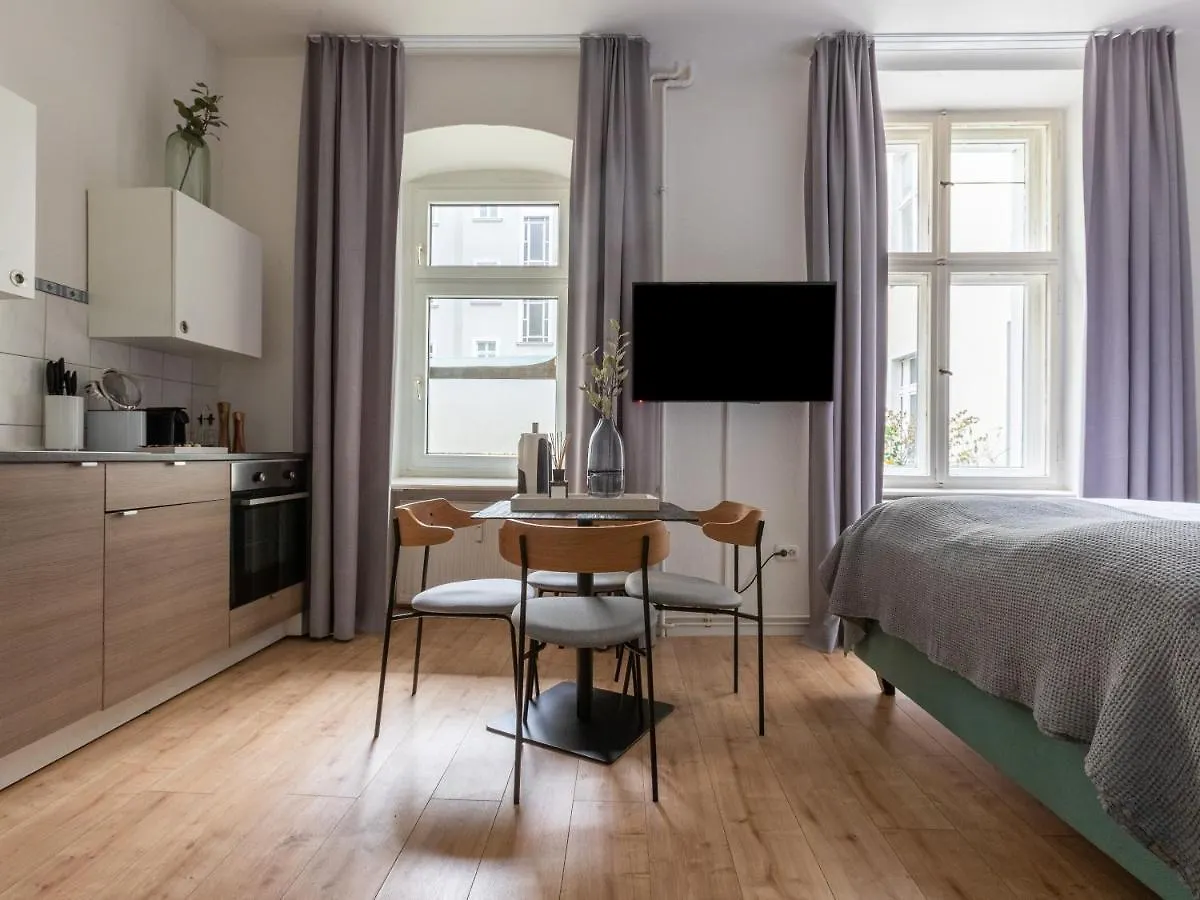 Apartment Berlin Kaiser-Friedrich-Strasse Germany