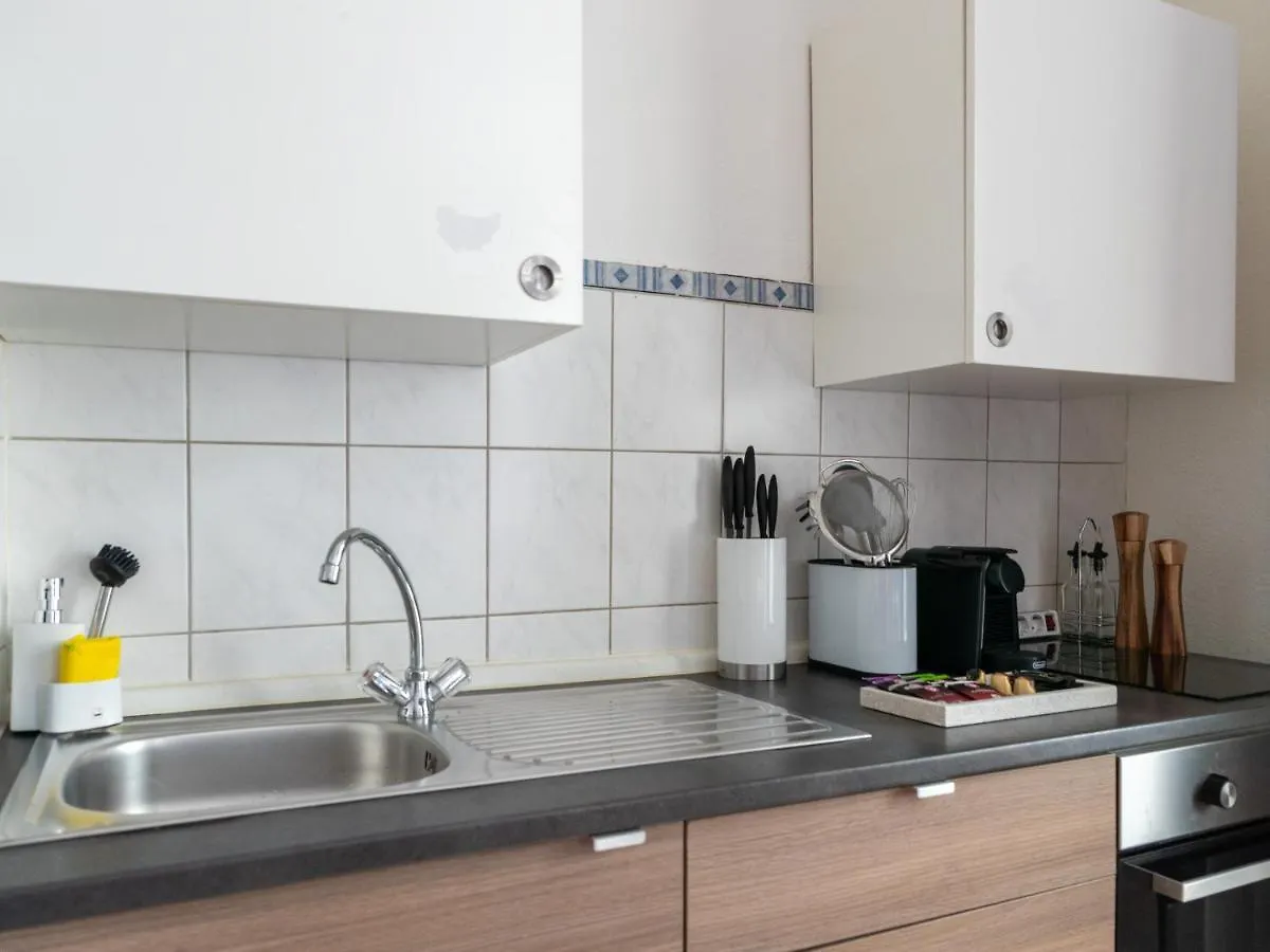 Apartment Berlin Kaiser-Friedrich-Strasse 0*,